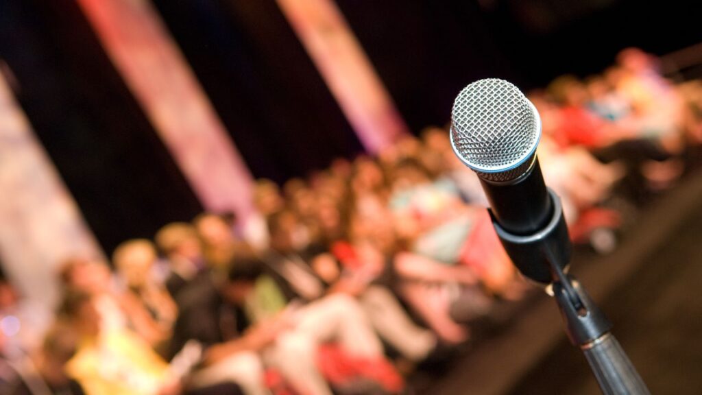 Public Speaking for Small Business Owners: 5 Success Tips